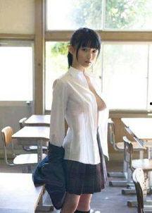 日本呦女,探寻日本校园文化的魅力与时尚潮流