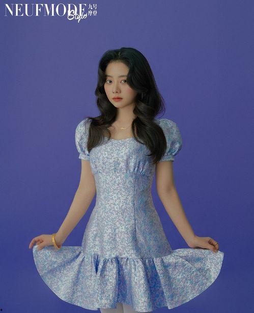 谭松韵丝袜照,时尚魅力尽显